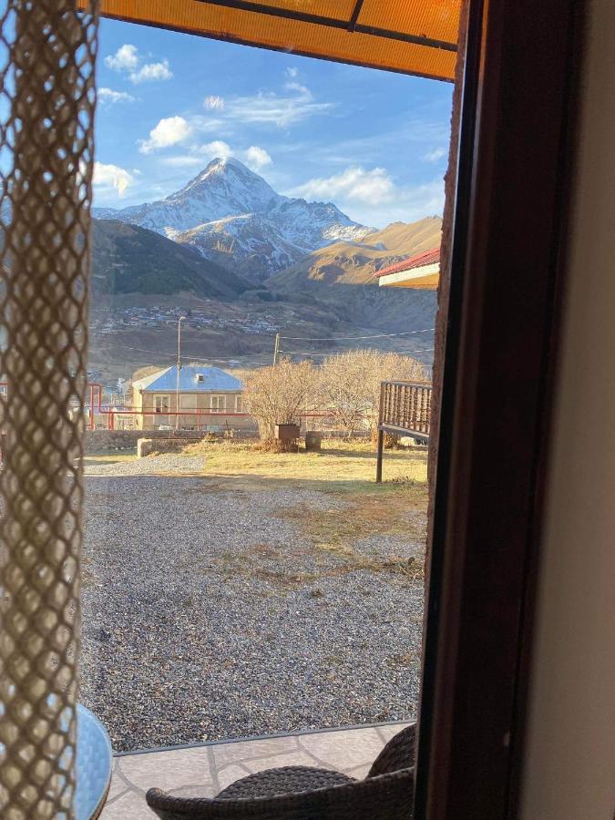 Golden Star Kazbegi Hotel Kültér fotó